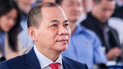 Cổ phiếu "họ" Vingroup dậy sóng, tài sản tỷ phú Vượng tăng vọt
