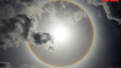 Rare halo suddenly appears in the sky of Ho Chi Minh City