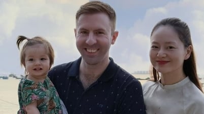 ดาราสาวหลานฟอง: 'สามีของฉันไม่เห็นใจ ฉันเหนื่อยอยู่คนเดียว'